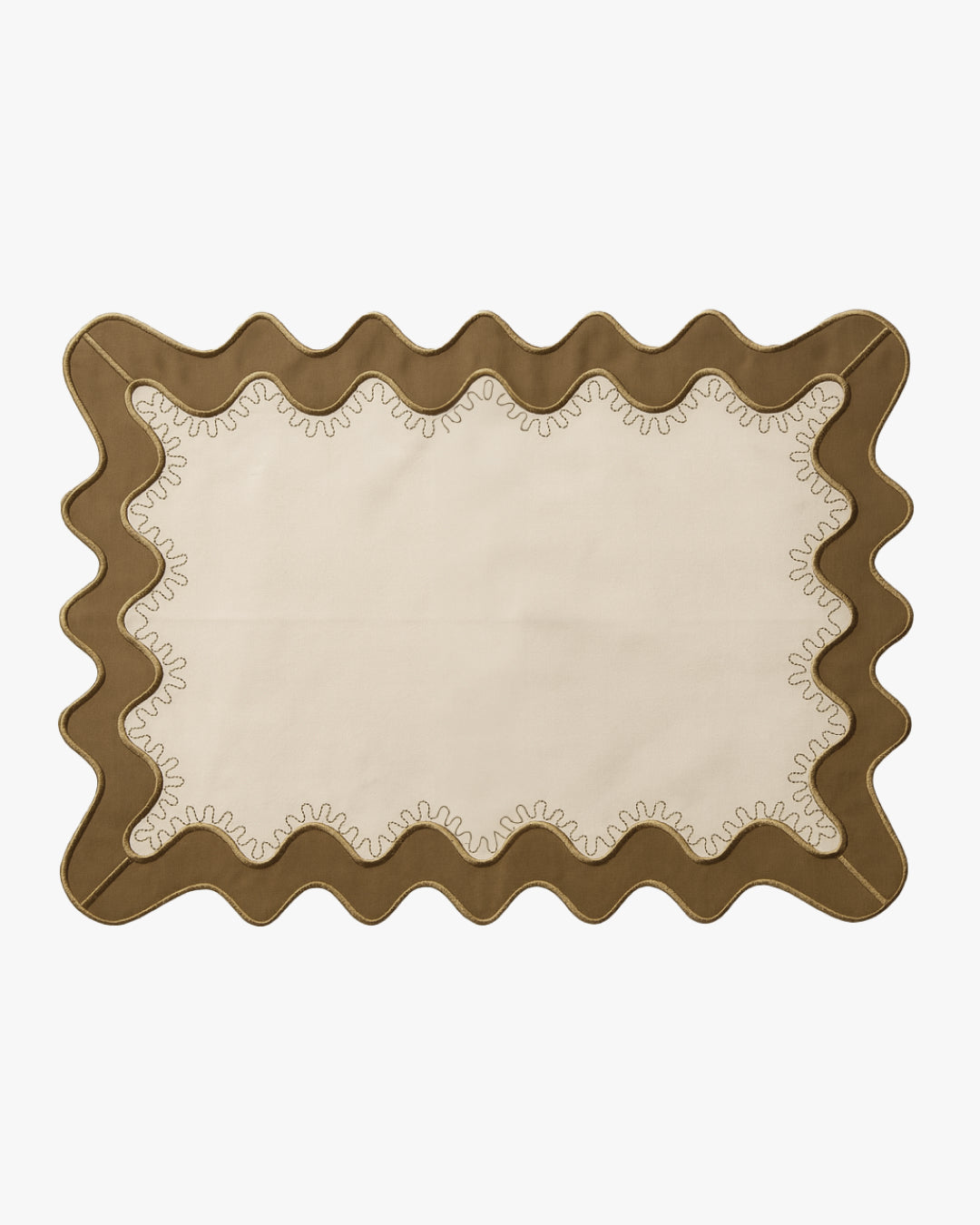 Beige placemat with an olive green scalloped edge