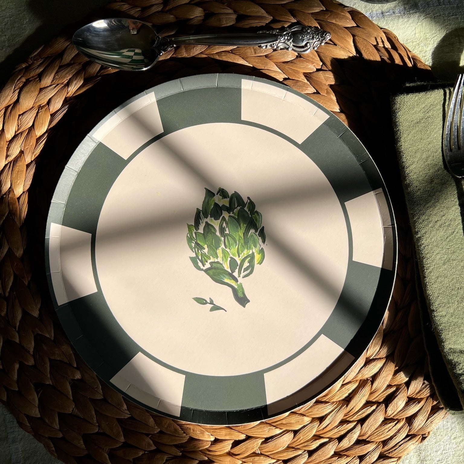 TABLE TWO STUDIO | Luxury Paper Plates for Effortless Entertaining