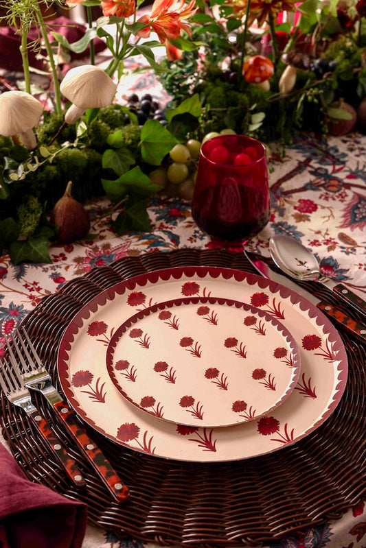 Elodie Hors d’Oeuvres Plate Set in Cranberry