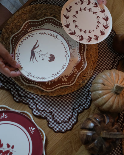 Rowan Hors d’Oeuvres Plate Set in Cinnamon
