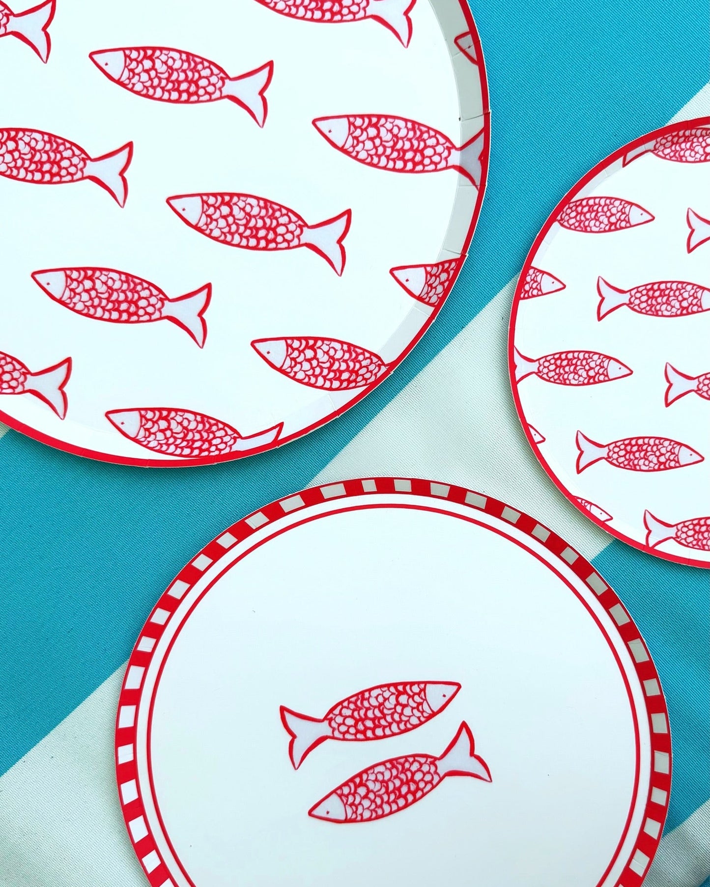 Two Tails Appetizer Plate Set - Punch