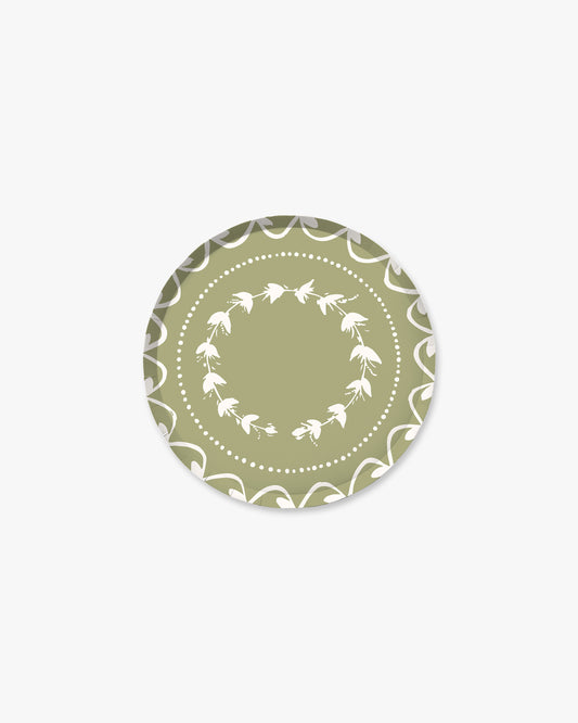 Decorative plate in green and white